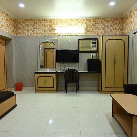 Hotel Komala Vilas Calcutta Exterior foto