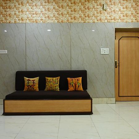 Hotel Komala Vilas Calcutta Exterior foto