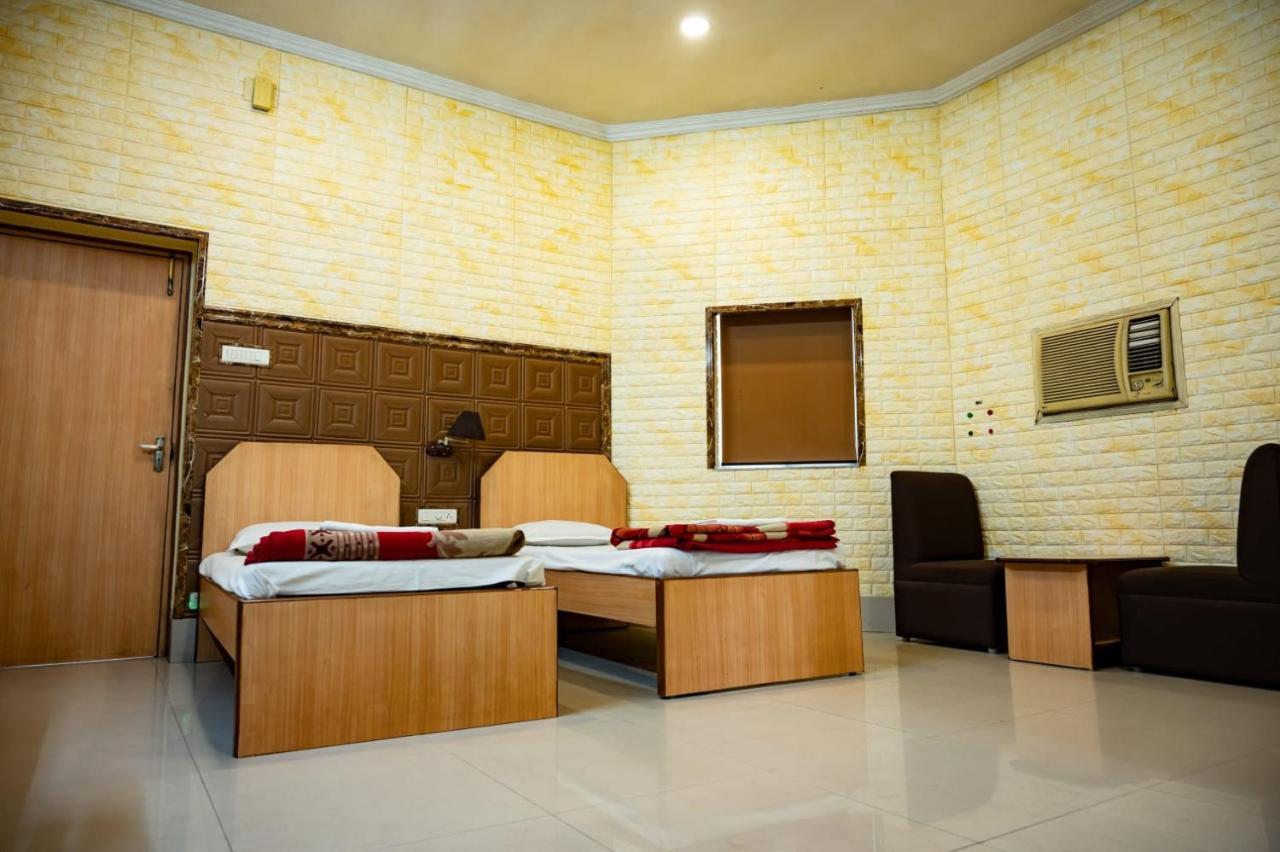 Hotel Komala Vilas Calcutta Exterior foto
