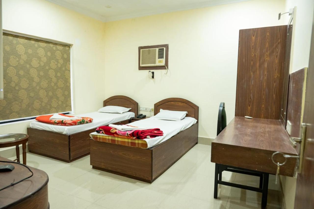 Hotel Komala Vilas Calcutta Exterior foto