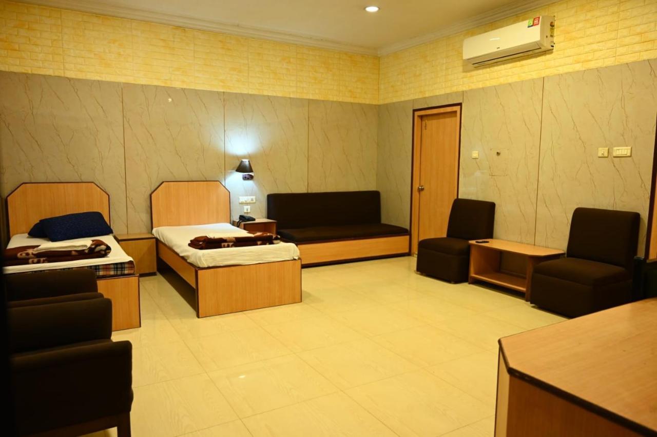 Hotel Komala Vilas Calcutta Exterior foto